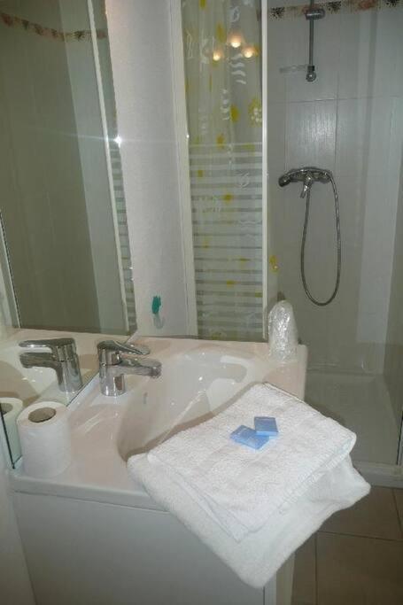 Gites Des Isles - Le Jersey Barneville-Carteret Ngoại thất bức ảnh